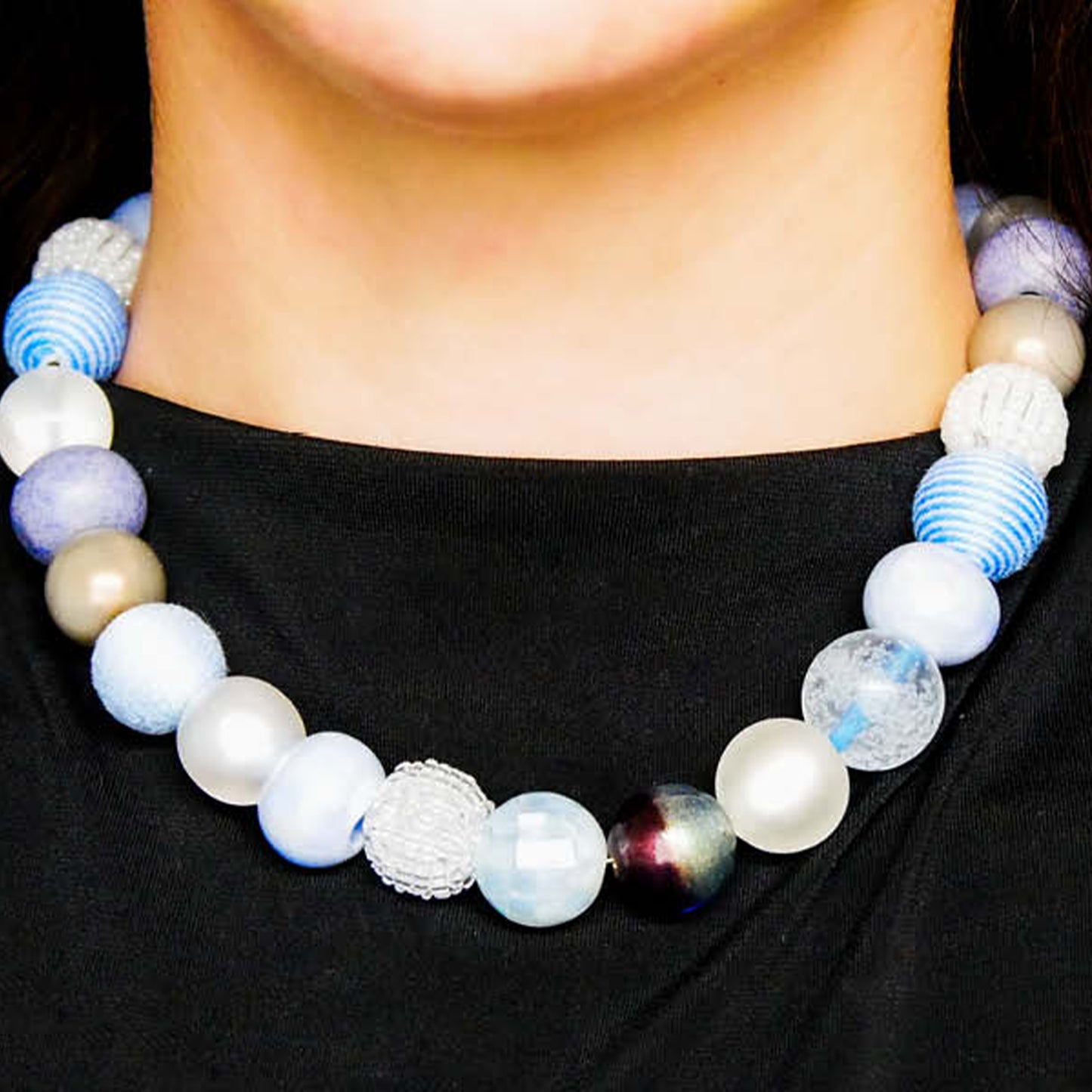 Perlenkette Skylar Light Blue