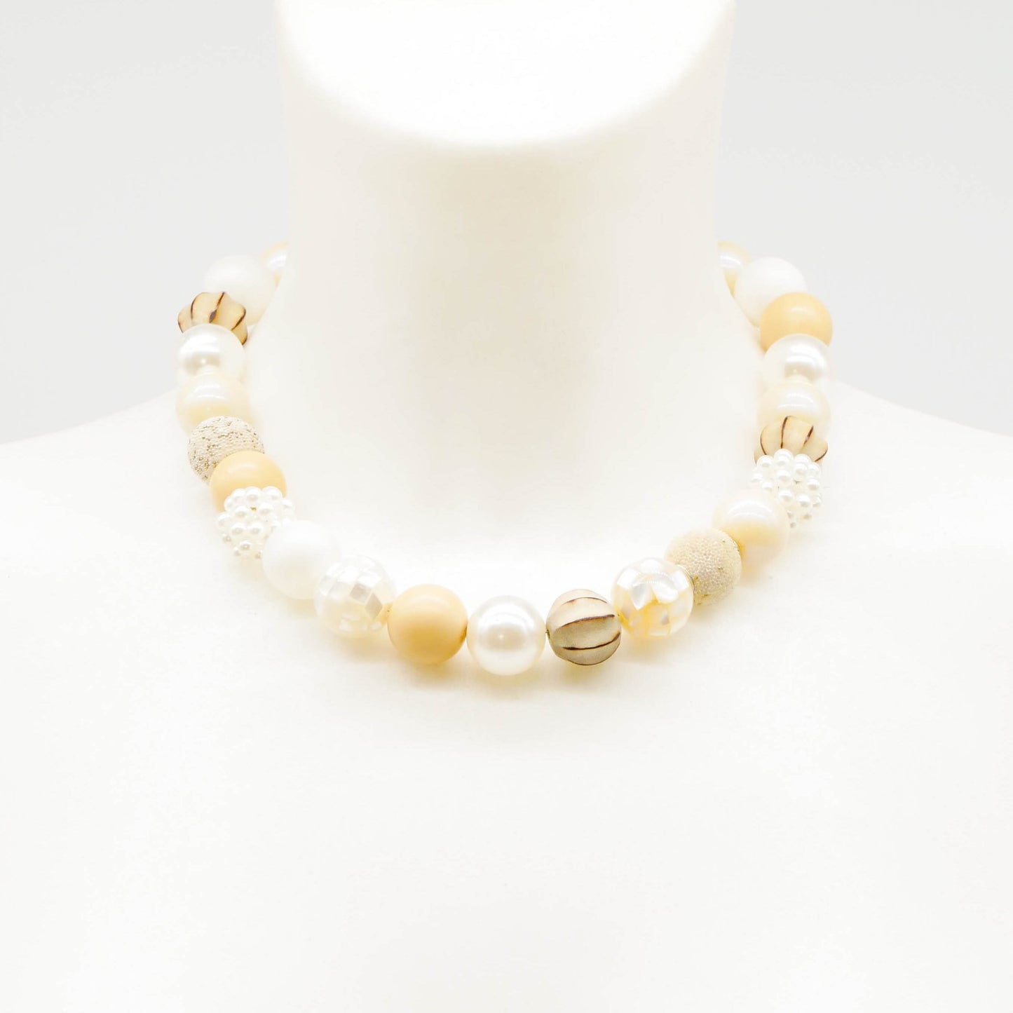 Perlenkette Off-white Dream