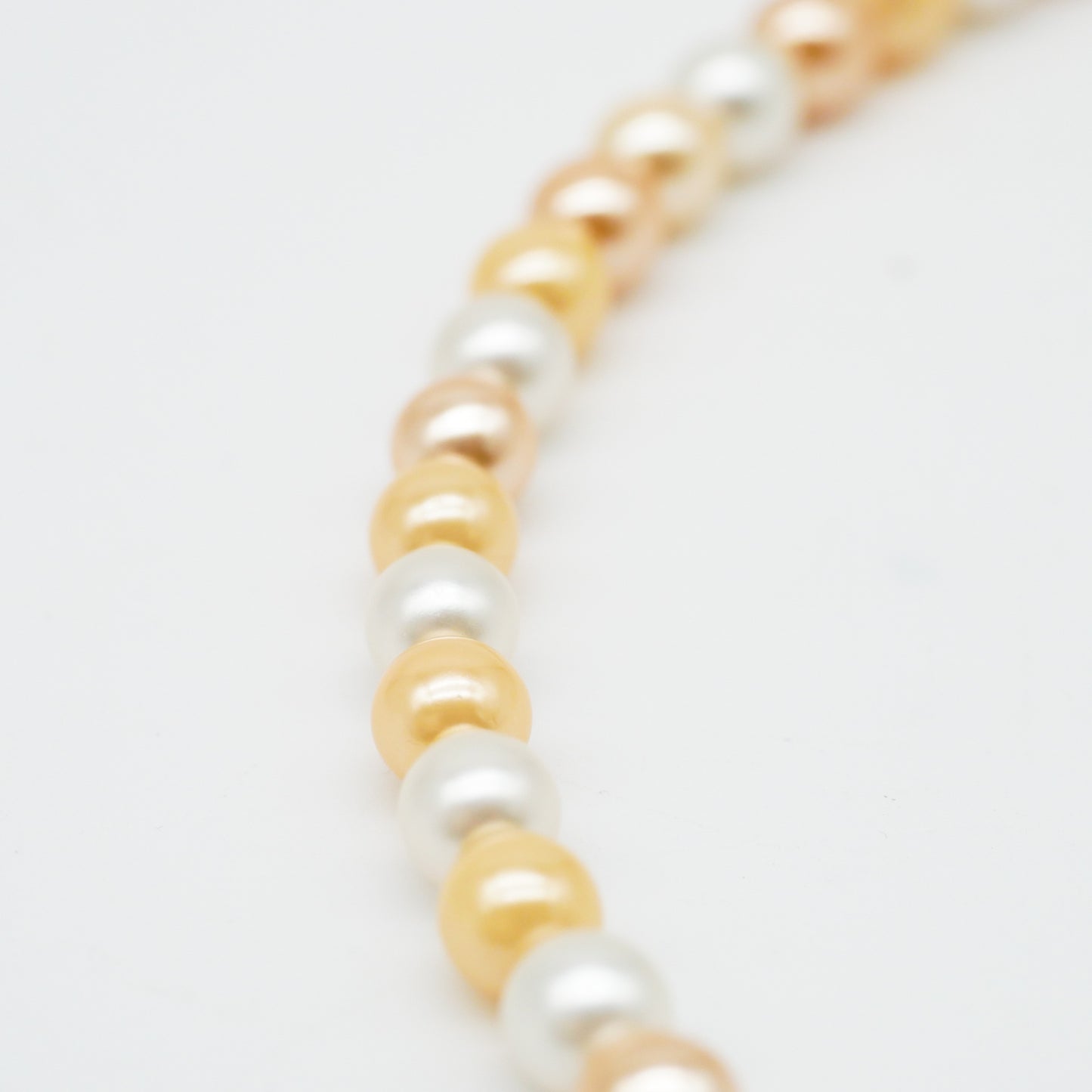 Perlenkette Peachy Pearls