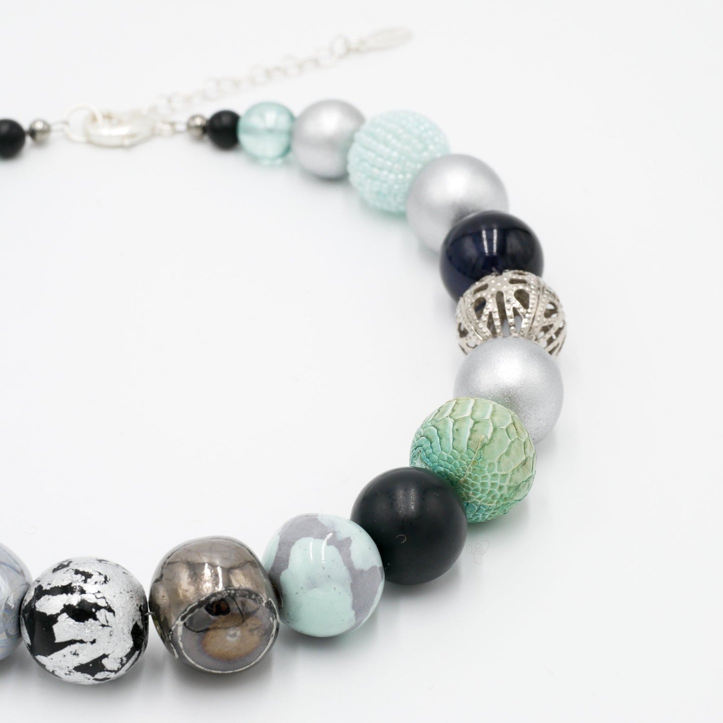 Perlenkette Black Mint