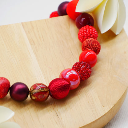 Perlenkette Red Secrets