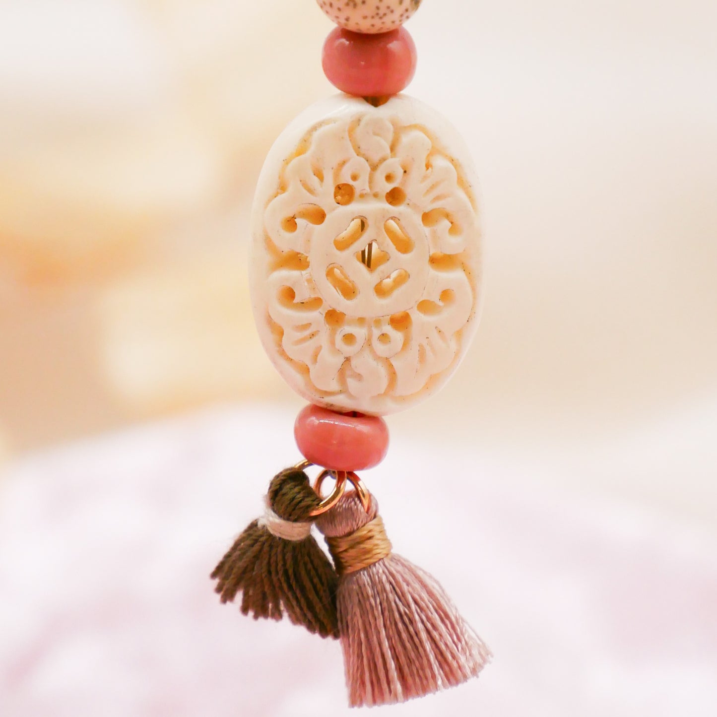 Bag Charm Ivory