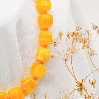 Perlenkette Honey Cubes