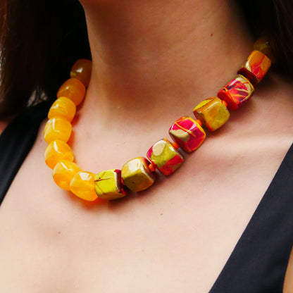 Perlenkette Honey Cubes