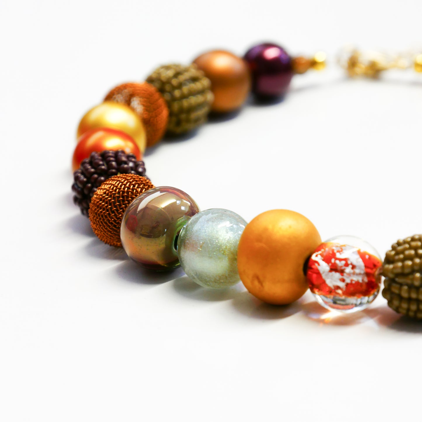 Perlenkette Waldgold