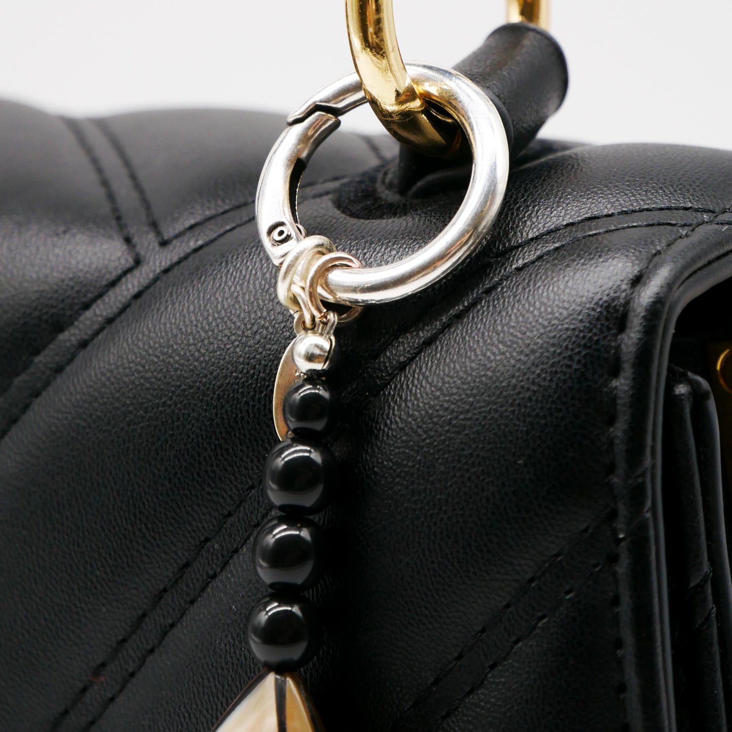 Bag Charm Pearlshade