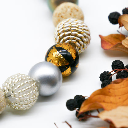 Perlenkette Golden Granit