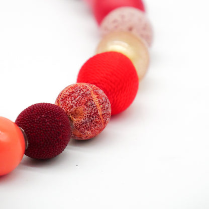 Perlenkette Red Range