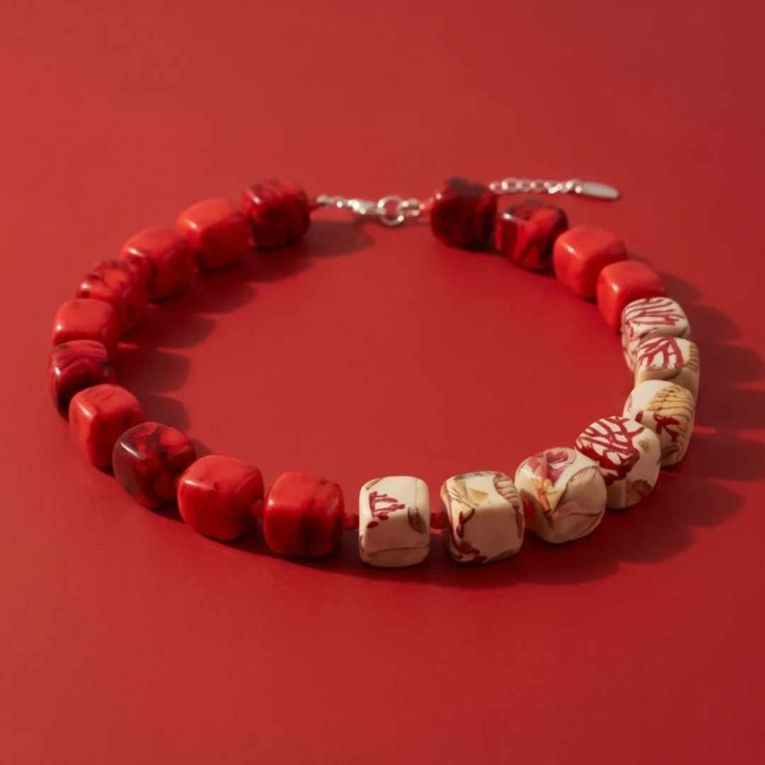 perlenkette-coral-cubes