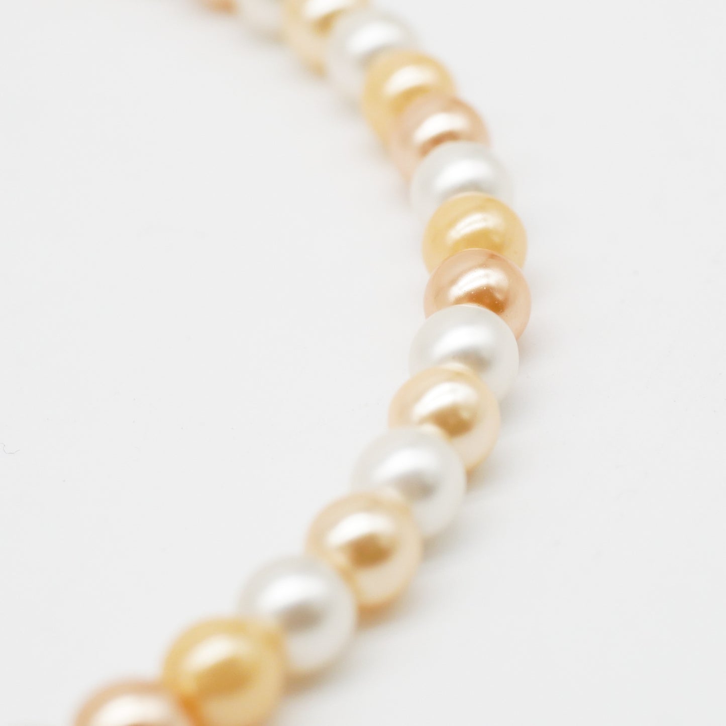 Perlenkette Peachy Pearls